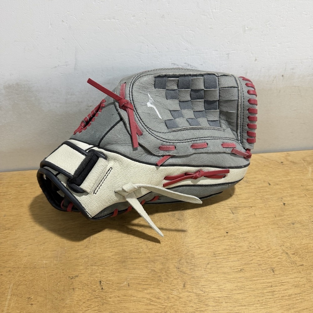 Mizuno Ballpark MMX1300S1 Womens Softball Glove 13in Gray Leather RHT
